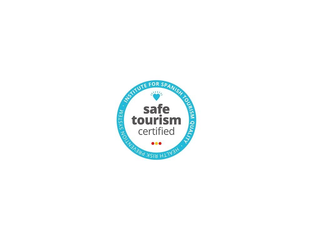 Hospedium Hotel Canitas Maite Gastronomico กาซาส อิวาเญส ภายนอก รูปภาพ