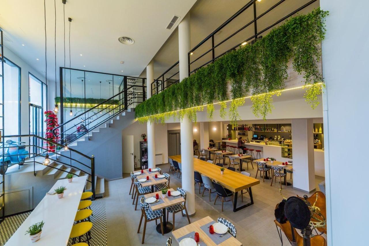 Hospedium Hotel Canitas Maite Gastronomico กาซาส อิวาเญส ภายนอก รูปภาพ