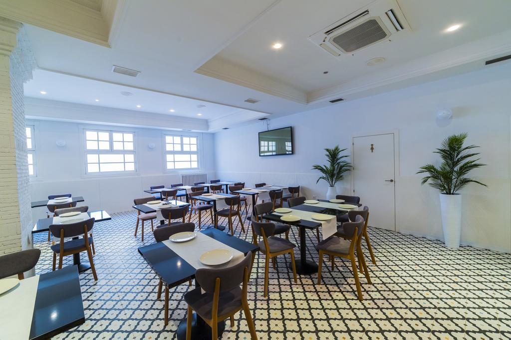 Hospedium Hotel Canitas Maite Gastronomico กาซาส อิวาเญส ภายนอก รูปภาพ